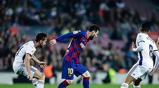 呈现出无数 呈现出无数